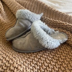 UGG slippers size 10